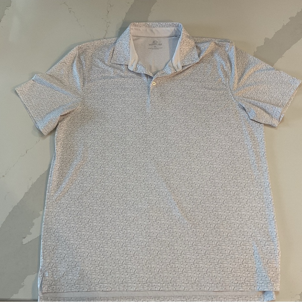Men’s Southern Tide polo shirt. White with gray golf club print. Size XXL